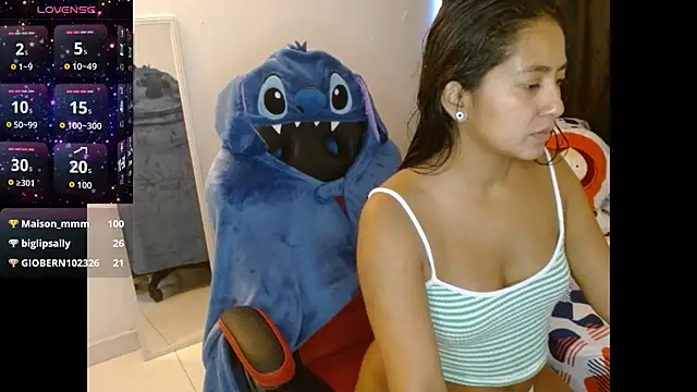 Snapshot of NovahPerotti chatting on March 25, 2026, 10:49 pm NovahPerotti online show from March 25, 2026, 10:49 pm