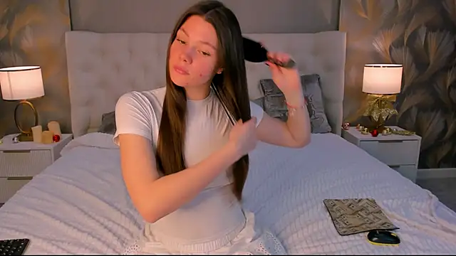 LINA RAINER online show from January 10, 2026, 10:17 am