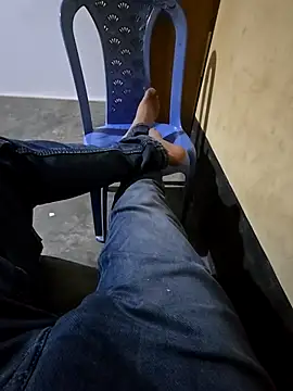 SHARIF12123 online show from February 15, 2026, 4:58 pm