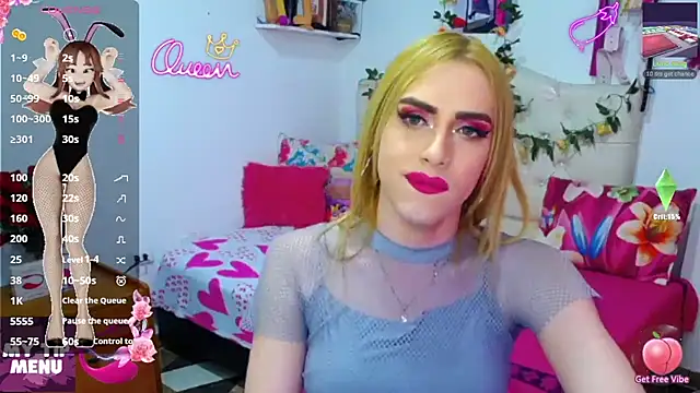 Snapshot of golden_girl01 chatting on February 9, 2026, 8:24 pm golden girl01 online show from February 9, 2026, 8:24 pm