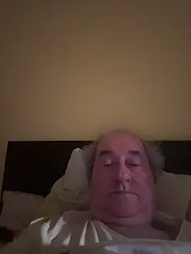 Snapshot of csikar chatting on February 17, 2026, 10:38 pm csikar online show from February 17, 2026, 10:38 pm