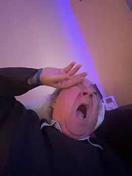 Snapshot of csikar chatting on February 21, 2026, 4:19 pm csikar online show from February 21, 2026, 4:19 pm