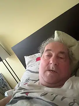 Snapshot of csikar chatting on February 22, 2026, 6:02 am csikar online show from February 22, 2026, 6:02 am