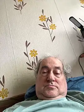 csikar online show from March 22, 2026, 2:31 pm