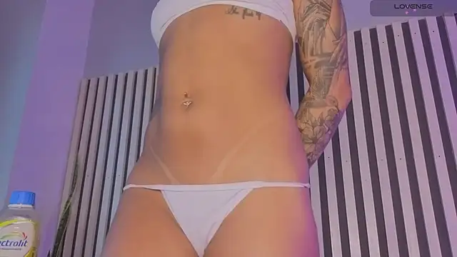 Ariana klarts online show from July 11, 2026, 1:58 pm