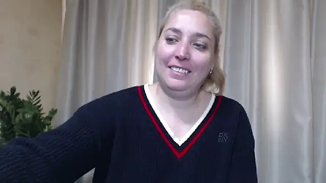 sweetpussy13 online show from May 15, 2026, 7:04 am
