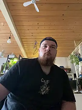 Snapshot of YoursxTruly chatting on January 12, 2026, 9:03 am YoursxTruly online show from January 12, 2026, 9:03 am