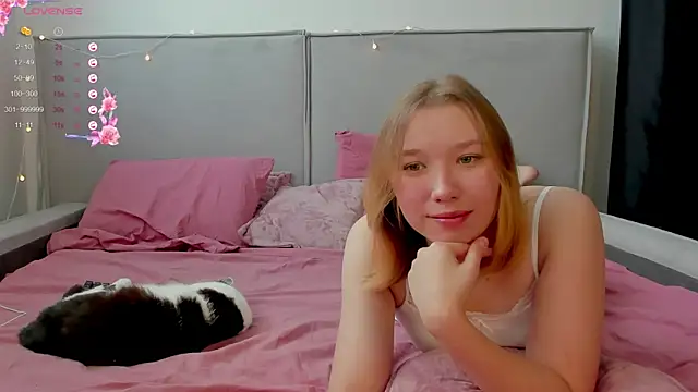 Snapshot of Agatha_Mayson chatting on February 27, 2026, 7:08 am Agatha Mayson online show from February 27, 2026, 7:08 am