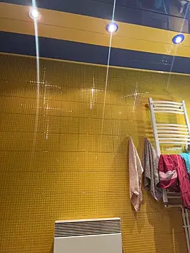 Snapshot of SilkyMira chatting on February 28, 2026, 7:15 pm SilkyMira online show from February 28, 2026, 7:15 pm