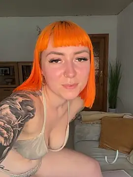 ScarletVixenLive online show from June 20, 2026, 12:52 pm