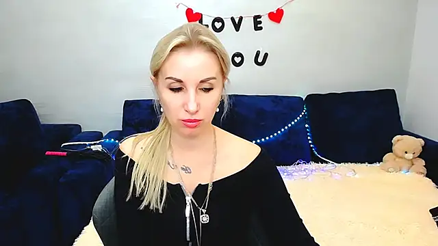 Snapshot of Hanna--Sweet chatting on February 25, 2026, 11:42 am Hanna--Sweet online show from February 25, 2026, 11:42 am