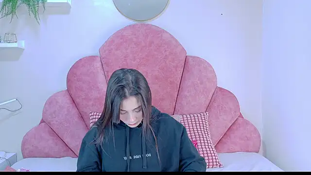 Snapshot of Miia_Anderson chatting on February 26, 2026, 11:42 am Miia Anderson online show from February 26, 2026, 11:42 am