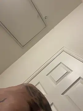 faces818 online show from April 27, 2026, 6:44 am