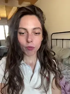 YourSlutQueen online show from June 11, 2026, 10:02 am
