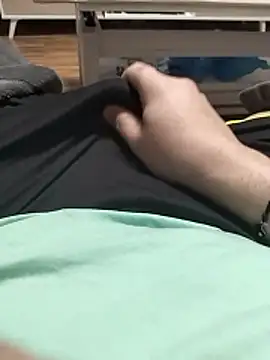 Snapshot of pj_pm90 chatting on January 11, 2026, 5:51 pm pj pm90 online show from January 11, 2026, 5:51 pm