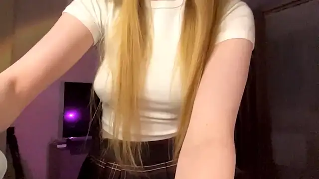 LumiSun online show from February 20, 2026, 7:47 pm