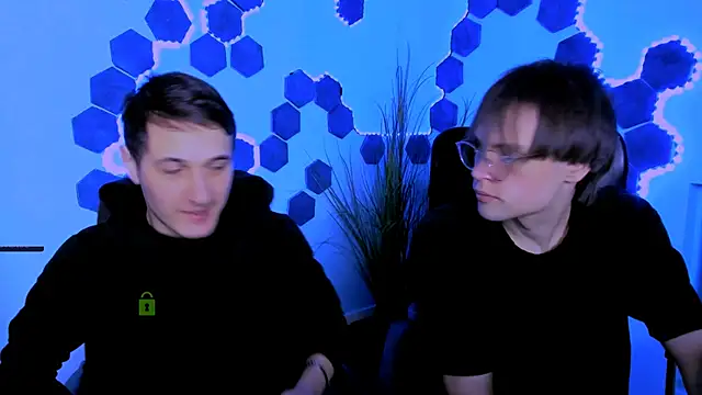 beauty liam online show from February 11, 2026, 7:52 pm