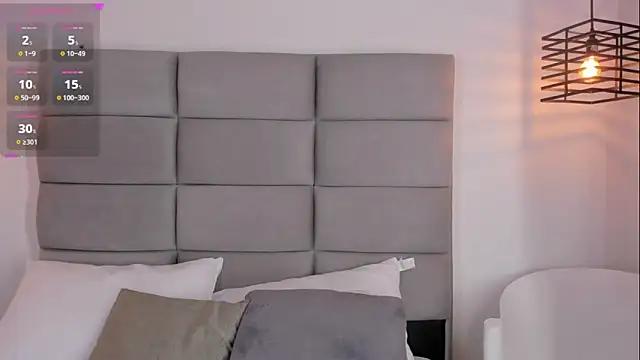 JoshClaarktt online show from May 13, 2026, 4:10 am