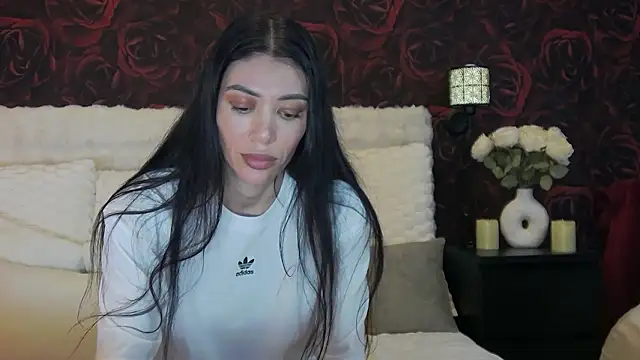 Leena C online show from February 11, 2026, 10:48 pm