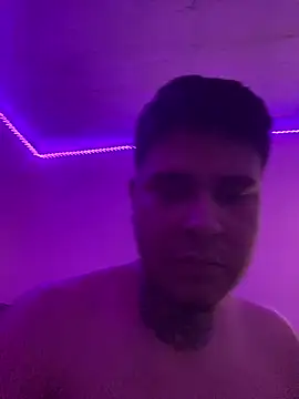 Snapshot of FOXXX_BABY chatting on December 19, 2025, 2:02 pm FOXXX BABY online show from December 19, 2025, 2:02 pm