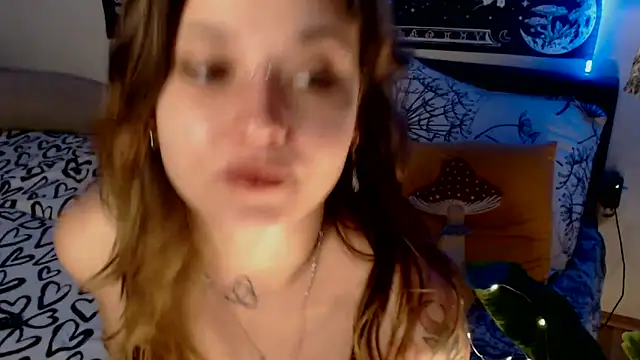 AlienforTwenty online show from February 28, 2026, 2:12 am