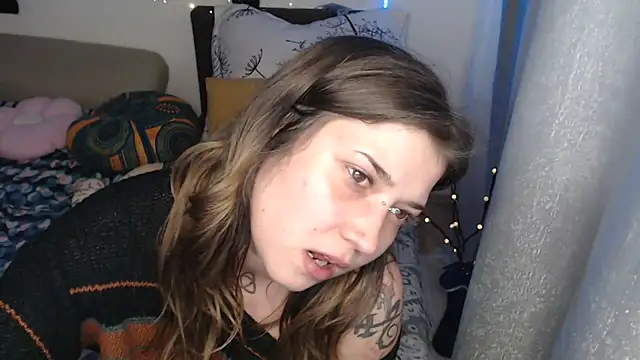 AlienforTwenty online show from April 1, 2026, 1:41 pm