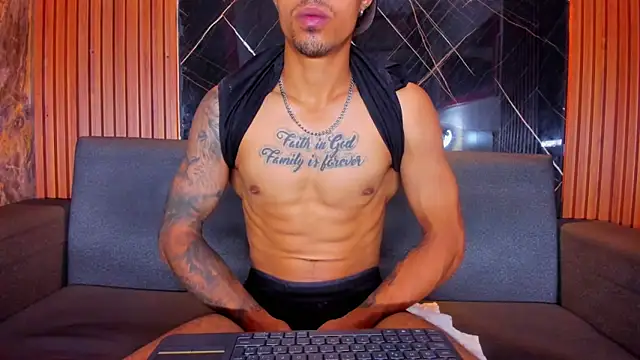 Sex angel77 online show from December 14, 2025, 3:01 am