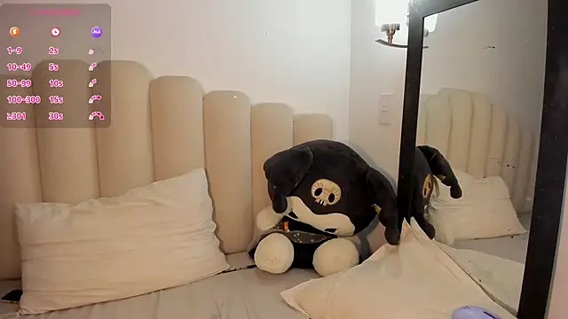 CataVelasco online show from December 17, 2025, 9:59 am