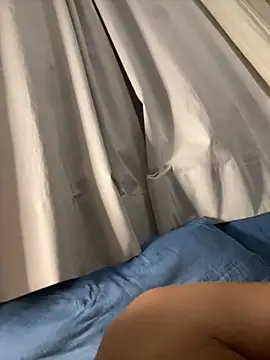 privsloirinha online show from April 19, 2026, 3:28 am