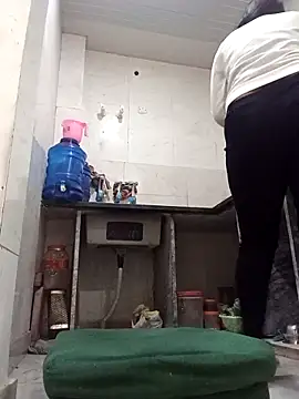 Barbie-Doll7 online show from February 7, 2026, 4:54 pm