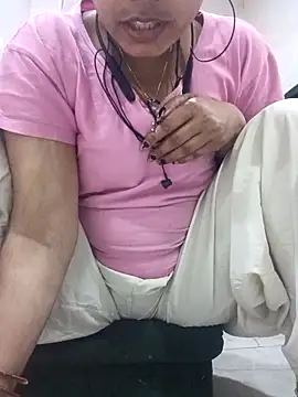 Barbie-Doll7 online show from February 26, 2026, 12:26 pm