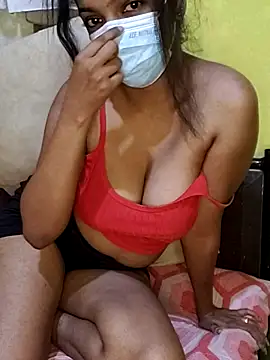 Snapshot of chuti_gurl chatting on February 26, 2026, 5:45 pm chuti gurl online show from February 26, 2026, 5:45 pm