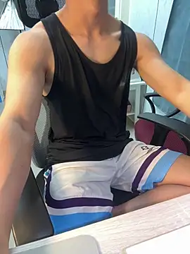 jason5858 online show from April 12, 2026, 2:22 pm