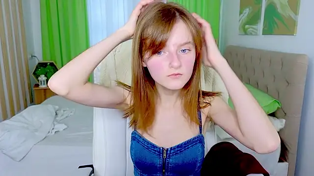 Snapshot of Miss_Alisa_ chatting on February 7, 2026, 11:03 am Miss Alisa online show from February 7, 2026, 11:03 am