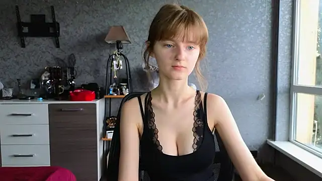 Snapshot of Miss_Alisa_ chatting on June 15, 2026, 11:01 am Miss Alisa online show from June 15, 2026, 11:01 am