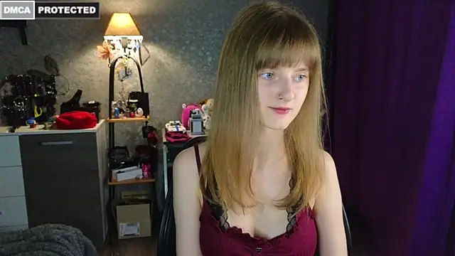 Snapshot of Miss_Alisa_ chatting on July 23, 2026, 9:35 pm Miss Alisa online show from July 23, 2026, 9:35 pm