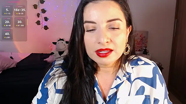 Snapshot of Karlinlive chatting on January 12, 2026, 6:57 pm Karlinlive online show from January 12, 2026, 6:57 pm