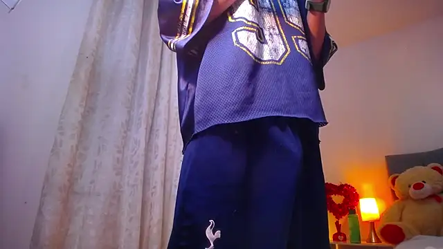 TOMBOYSEXX online show from February 16, 2026, 8:05 pm