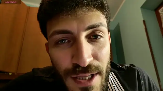 Snapshot of mark_ariete chatting on May 19, 2026, 9:32 pm mark ariete online show from May 19, 2026, 9:32 pm