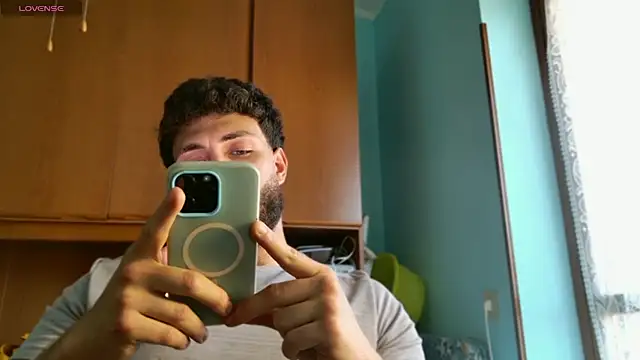 Snapshot of mark_ariete chatting on May 30, 2026, 2:25 pm mark ariete online show from May 30, 2026, 2:25 pm