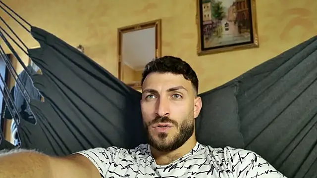 Snapshot of mark_ariete chatting on July 6, 2026, 2:36 pm mark ariete online show from July 6, 2026, 2:36 pm