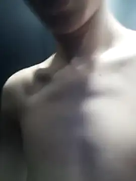 MSleepyyyy online show from April 13, 2026, 8:31 am