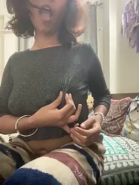 Snapshot of MidNightRush69 chatting on February 1, 2026, 7:56 pm MidNightRush69 online show from February 1, 2026, 7:56 pm