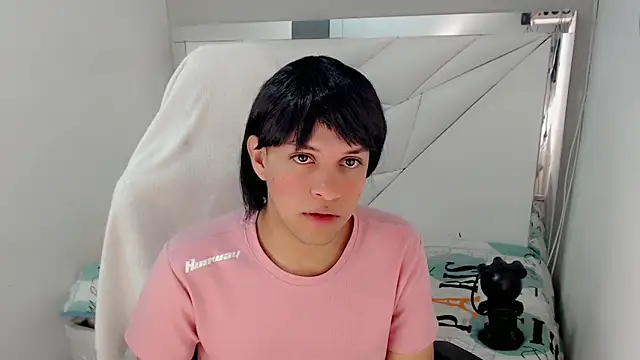 Snapshot of Luky_twink chatting on January 5, 2026, 6:22 pm Luky twink online show from January 5, 2026, 6:22 pm