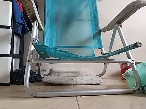 Snapshot of oz22932 chatting on January 19, 2026, 1:59 pm oz22932 online show from January 19, 2026, 1:59 pm