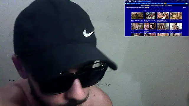 Snapshot of oz22932 chatting on March 15, 2026, 10:16 pm oz22932 online show from March 15, 2026, 10:16 pm