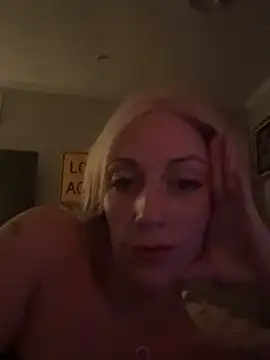 Jlakemgirl online show from March 1, 2026, 7:43 am