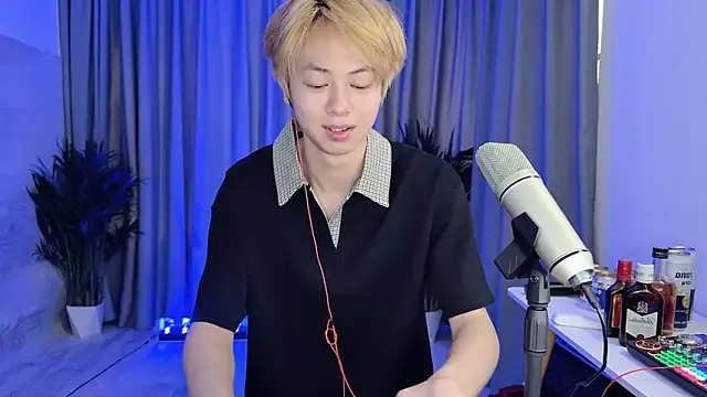 Snapshot of hafabva chatting on March 9, 2026, 2:15 am hafabva online show from March 9, 2026, 2:15 am