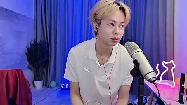 Snapshot of hafabva chatting on April 13, 2026, 2:00 pm hafabva online show from April 13, 2026, 2:00 pm