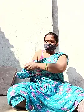 Shreya pandit online show from January 15, 2026, 8:41 am